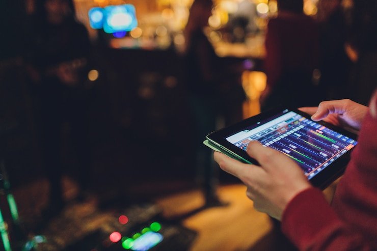 Tim pengembang dan pendiri v77slot bekerja untuk memberikan layanan hiburan digital terbaik